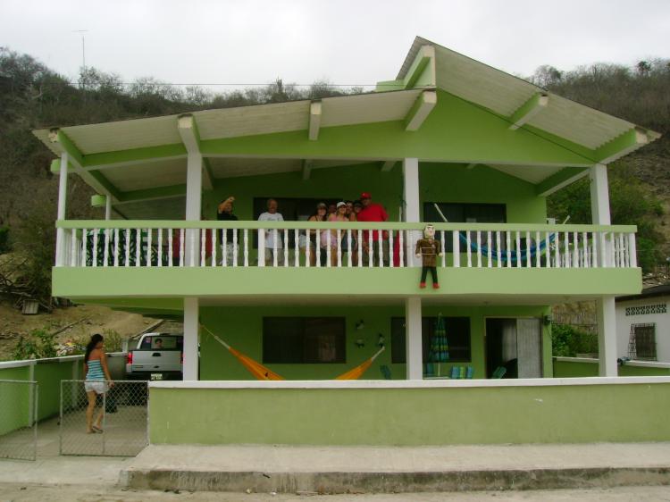 vendo casa grande en puerto cayo