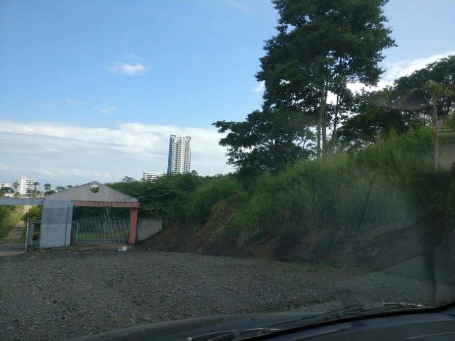 Foto Terreno en Venta en Tonsupa, Atacames, Esmeraldas - U$D 50.000 - TEV27457 - BienesOnLine