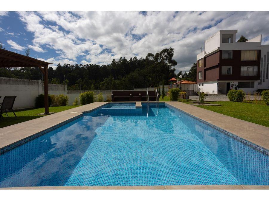 Foto Casa en Venta en Quito, Pichincha - U$D 129.000 - CAV40095 - BienesOnLine