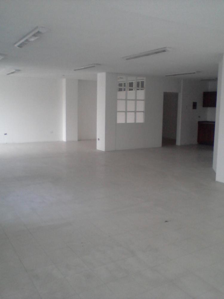 Foto Oficina en Arriendo en Sector Shyris, Quito, Pichincha - U$D 800 - OFA7760 - BienesOnLine