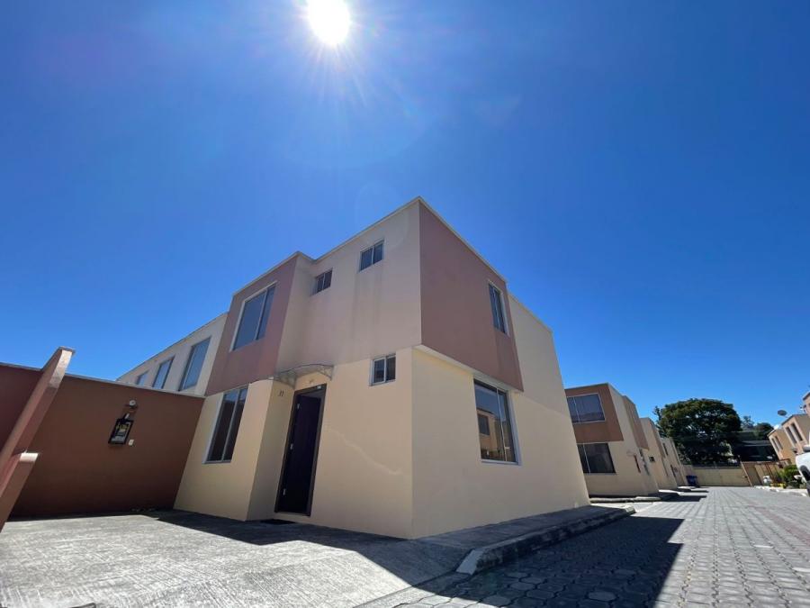 Foto Casa en Venta en Rumiñahui, Pichincha - U$D 89.900 - CAV39240 - BienesOnLine