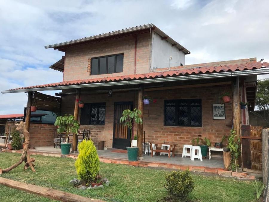 Foto Casa en Venta en Bellavista de San Antonio de Ibarra, Ibarra, Imbabura - U$D 70.000 - CAV33977 - BienesOnLine