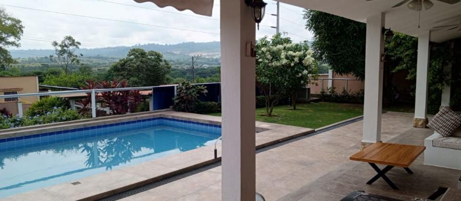 Foto Casa en Venta en Lotización Tiffany, Guayas - U$D 360.000 - CAV39771 - BienesOnLine