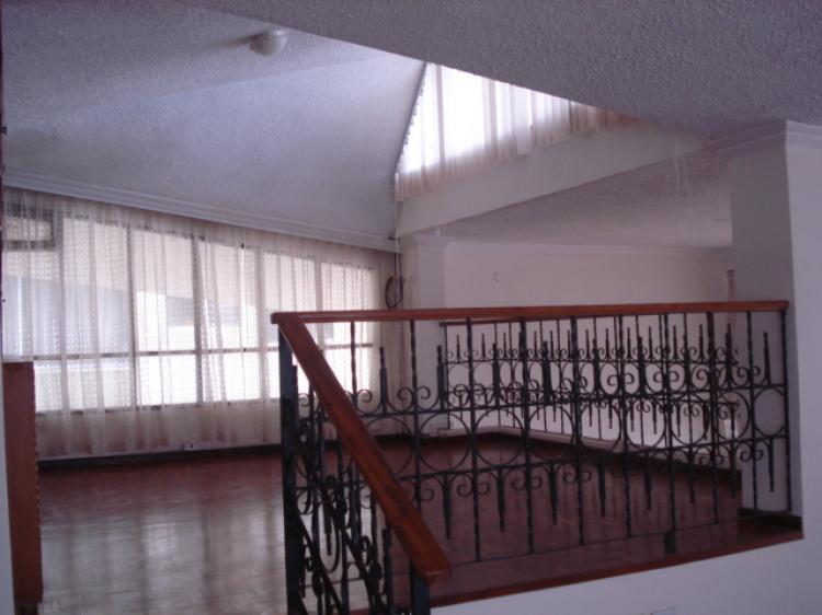 Foto Casa en Arriendo en AMERICA, Quito, Pichincha - U$D 1.100 - CAA7216 - BienesOnLine