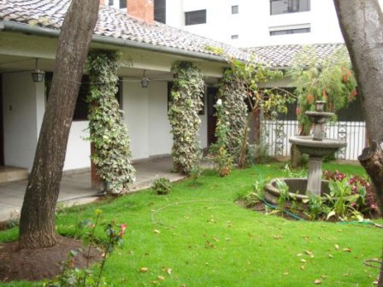 Foto Casa en Arriendo en CANAL 4, QUITO, Pichincha - U$D 3.600 - CAA3192 - BienesOnLine