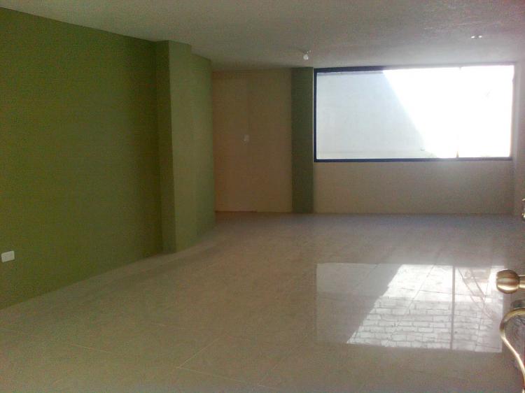 Foto Casa en Venta en Quito, Pichincha - U$D 12.500 - CAV7691 - BienesOnLine