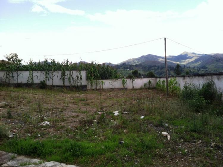 Se vende un lote de Terreno en la Urbanización Monteverde