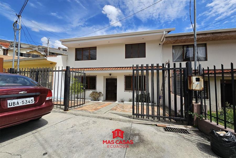 P2290 | CASA EN VENTA SECTOR “TOTORACOCHA”