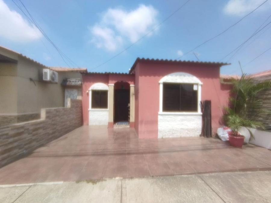 Foto Casa en Venta en Daule, Guayas - U$D 79.000 - CAV40348 - BienesOnLine