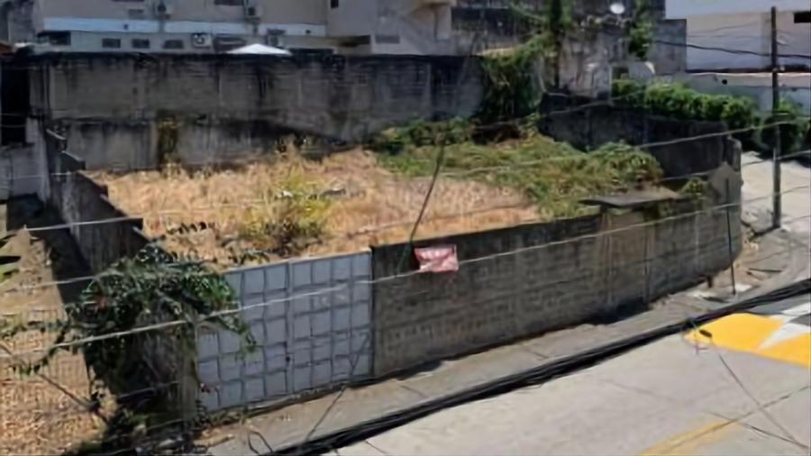 Terreno en Urb La Fuente en venta por la UCSG