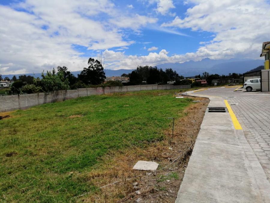 Foto Terreno en Venta en Tingo, Pichincha - U$D 40.302 - TEV39973 - BienesOnLine