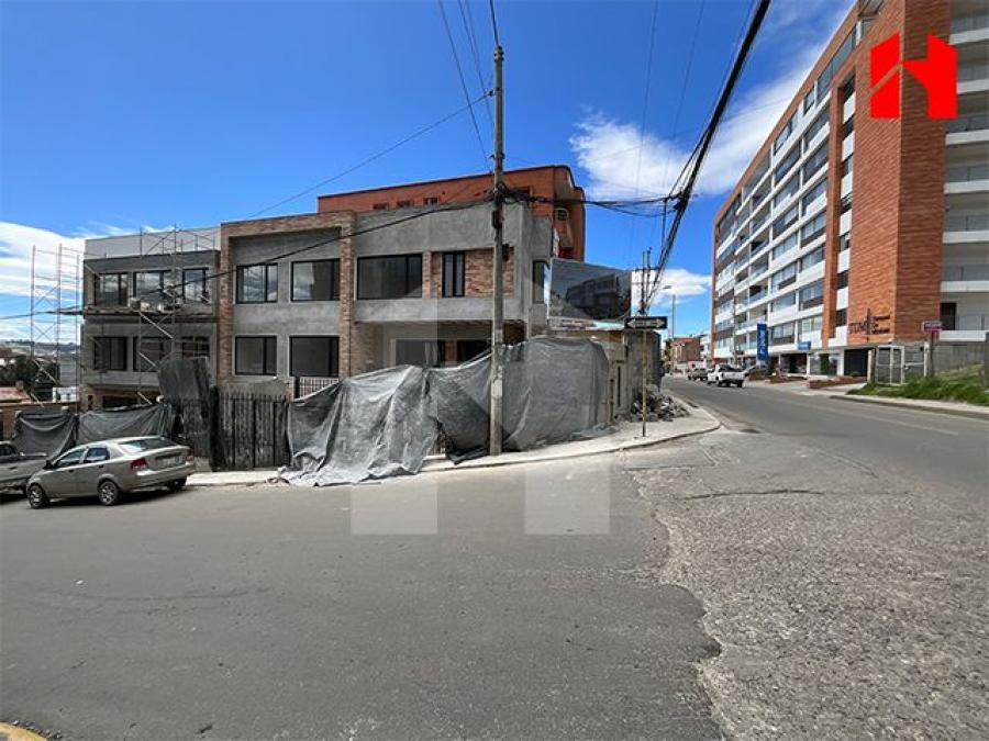 Foto Casa en Venta en Primero de Mayo, Azuay - U$D 141.000 - CAV40438 - BienesOnLine