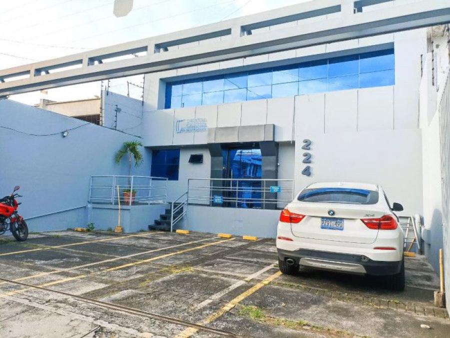 Foto Oficina en Alquiler en Colonia Escalon, San Salvador - U$D 1.700 - OFA1004 - BienesOnLine