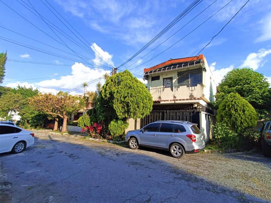 Foto Casa en Alquiler en San Salvador, San Salvador - U$D 1.375 - CAA333 - BienesOnLine