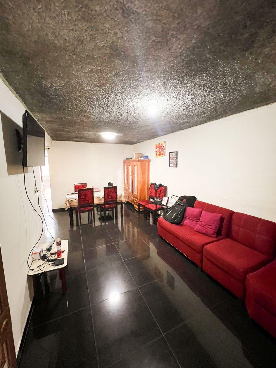 Foto Casa en Venta en San Salvador, San Salvador - U$D 198.500 - CAV1169 - BienesOnLine