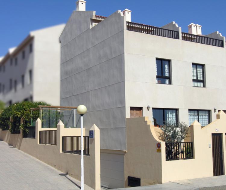 Casa en Venta en El Medano, Granadilla de Abona, Tenerife - €  -  CAV3739 - BienesOnLine