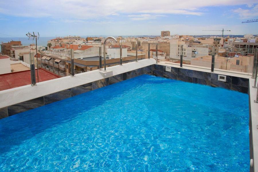 Foto Piso en Venta en Torrevieja, Alicante - € 335.000 - PIV16403 - BienesOnLine