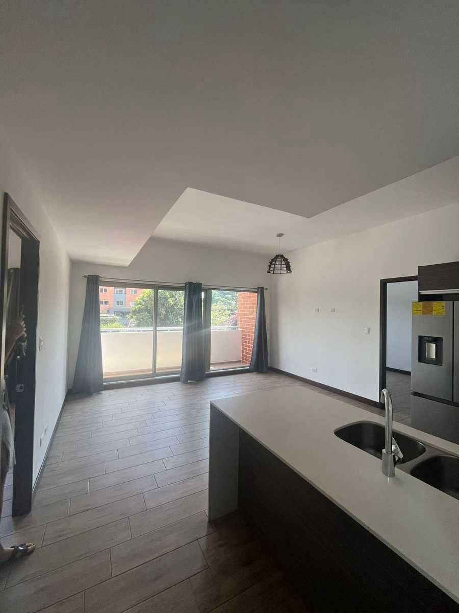 Foto Apartamento en Renta en Guatemala, Guatemala - U$D 800 - APR47232 - BienesOnLine