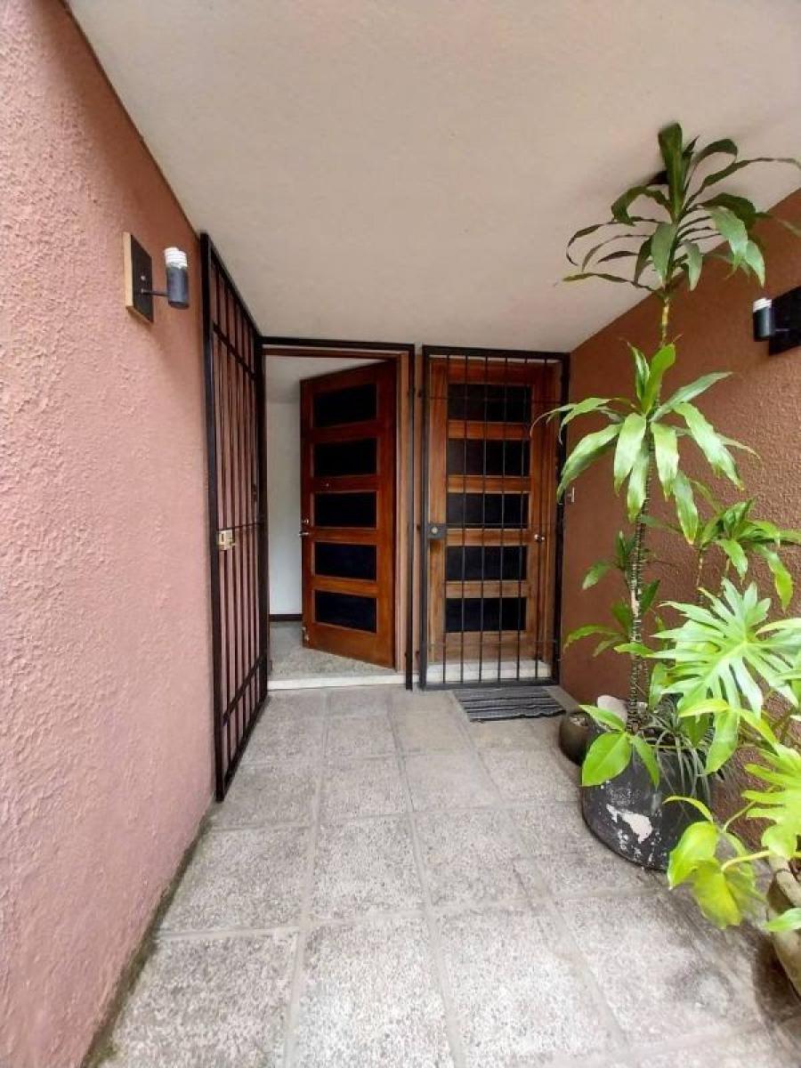 Foto Casa en Renta en Guatemala, Guatemala - U$D 900 - CAR47224 - BienesOnLine