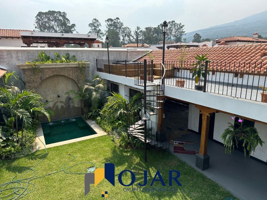 Foto Casa en Venta en Antigua Guatemala, Sacatepquez - U$D 11.111 - CAV42445 - BienesOnLine