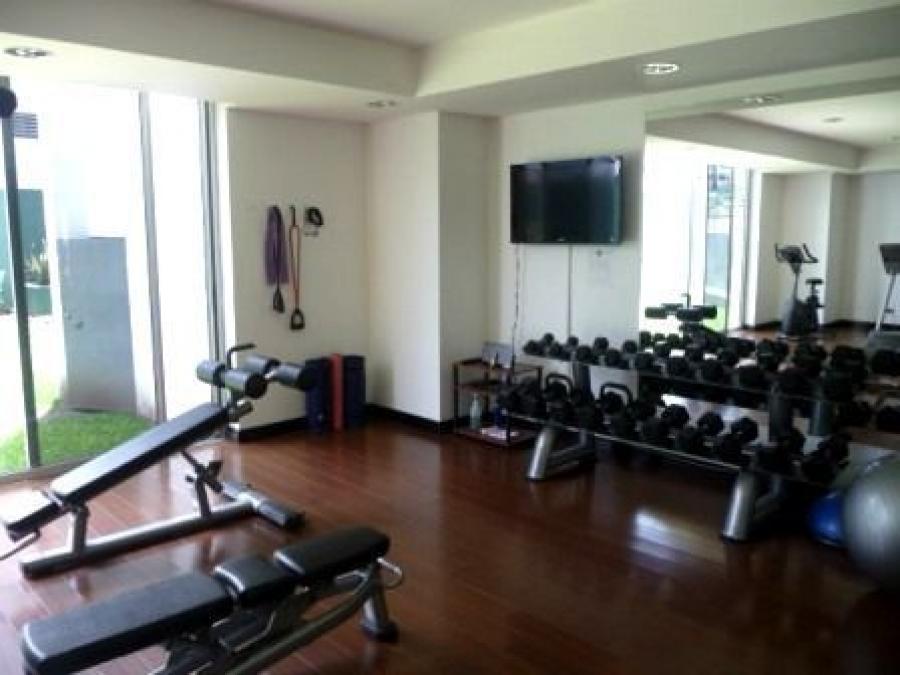 Foto Apartamento en Renta en zona 10, Guatemala - U$D 750 - APR12592 - BienesOnLine