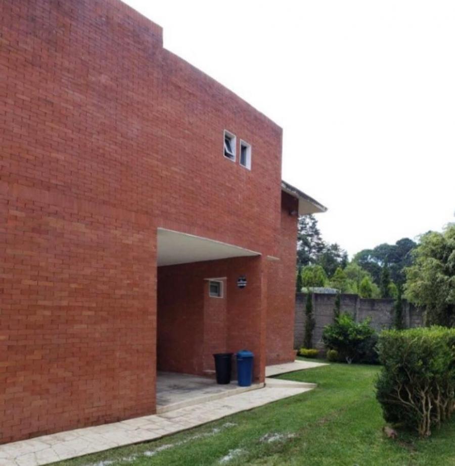 #AquiVivo | Venta (+1) Casa Condominio Santa Rosalía