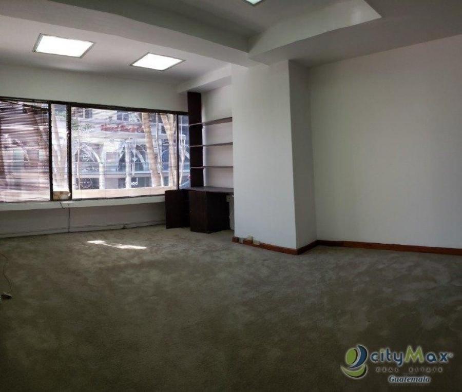 Foto Oficina en Venta en Zona 10, Ciudad de Guatemala, Guatemala - U$D 305.000 - OFV46130 - BienesOnLine