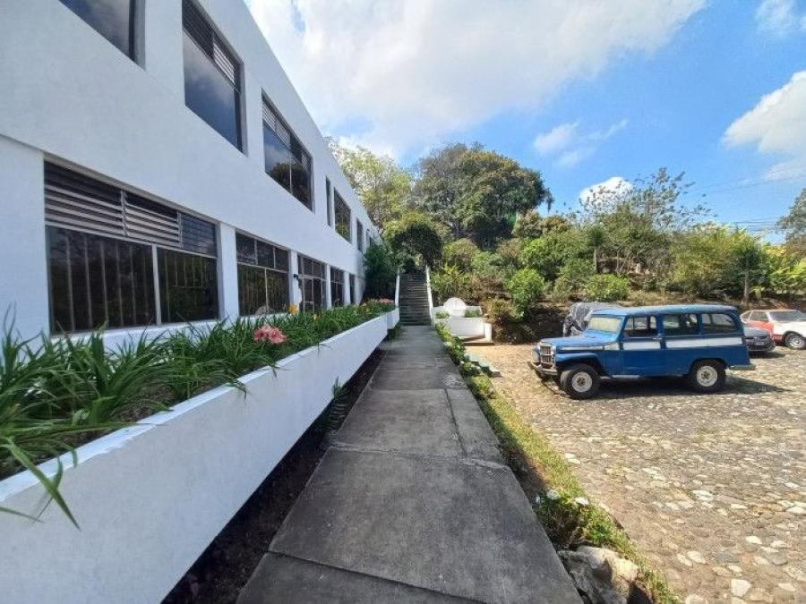 Foto Edificio en Renta en Cercano a Trbol de Vista Hermosa hacia Guatemala, Guatemala, Guatemala - U$D 12.000 - EDR23661 - BienesOnLine