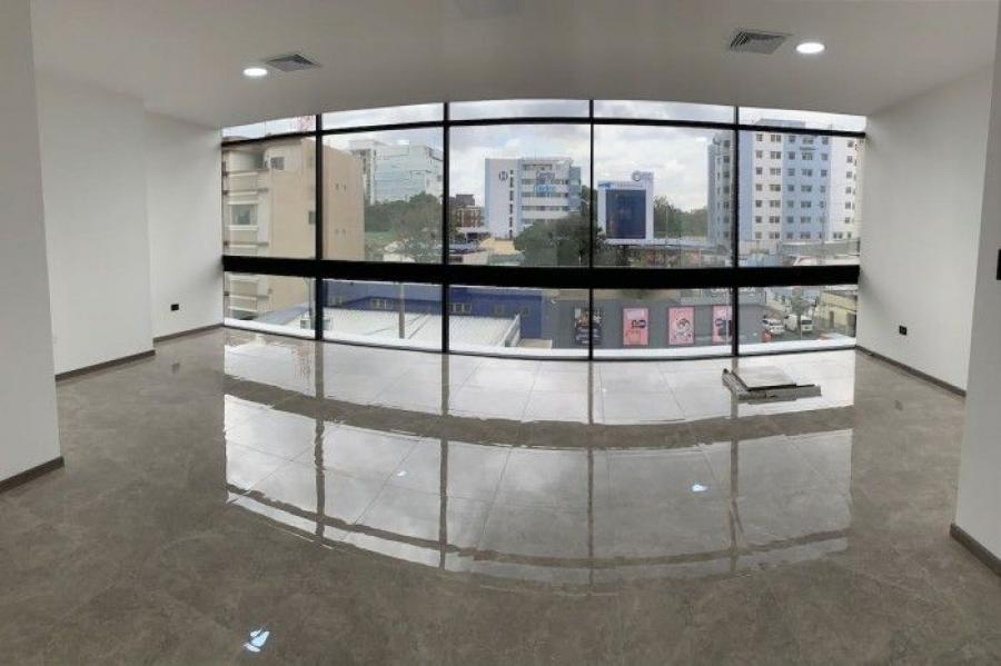 Foto Oficina en Renta en Zona 10, Ciudad de Guatemala, Guatemala - U$D 1.150 - OFR46032 - BienesOnLine