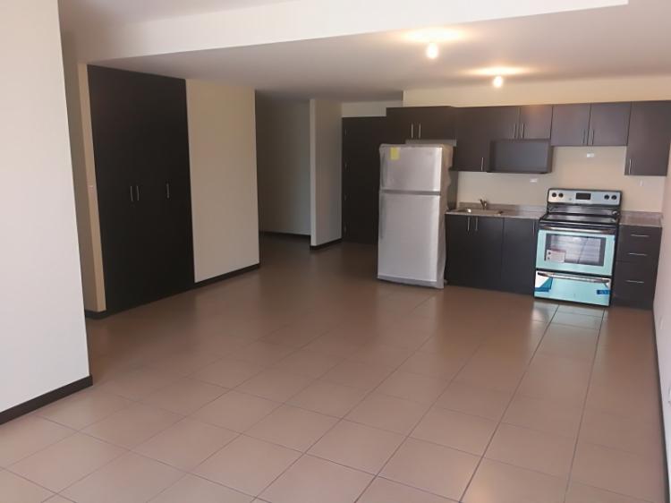 Foto Condominio en Renta en Guatemala, Guatemala - U$D 1.000 - COR1357 - BienesOnLine