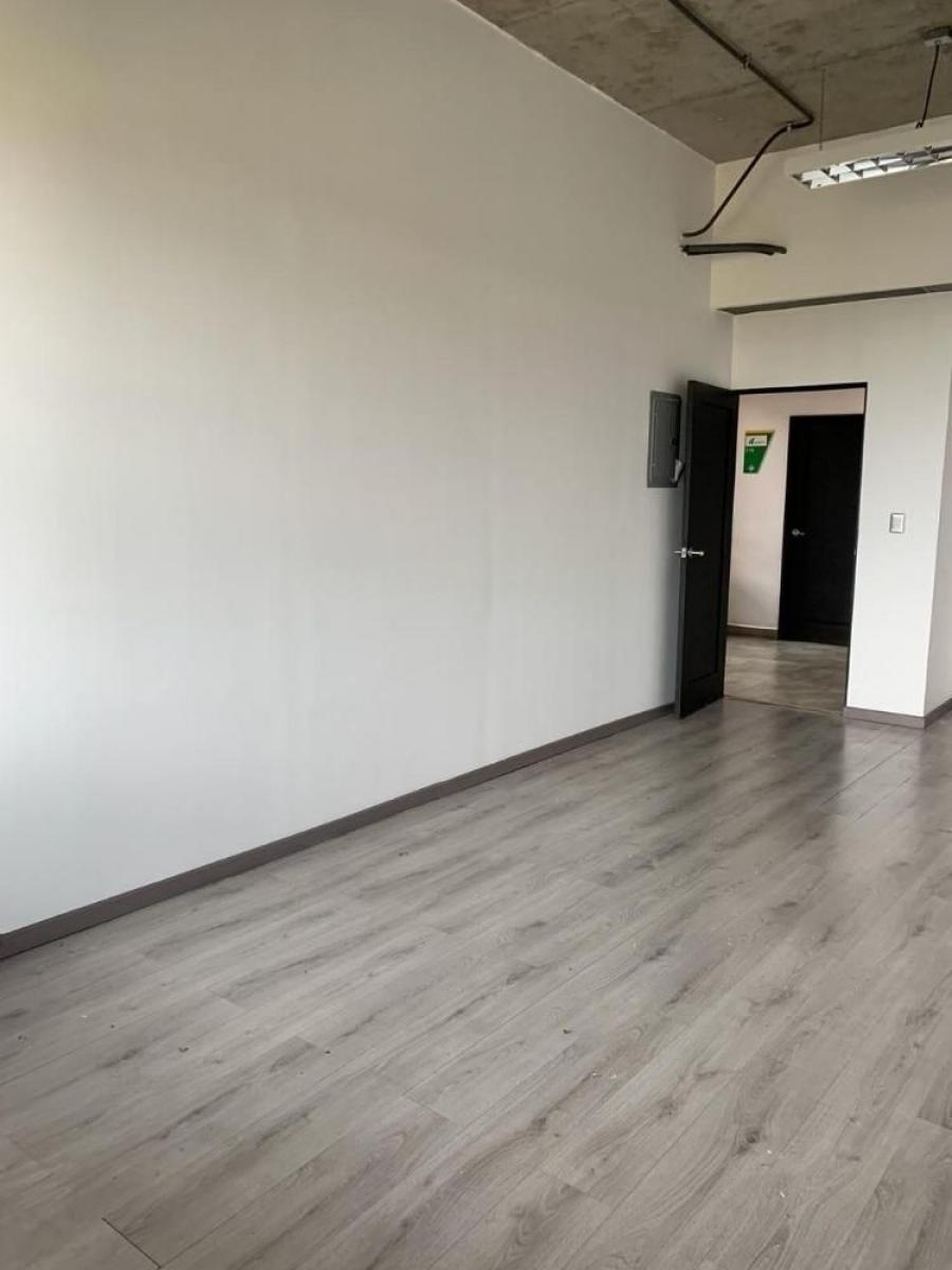 Foto Oficina en Renta en Distrito Miraflores, Zona 11, Guatemala - Q 3.611 - OFR8023 - BienesOnLine