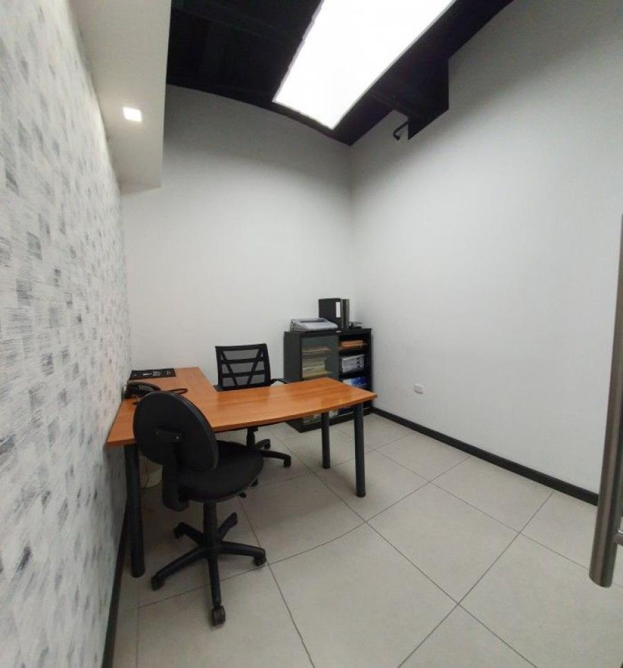 Foto Oficina en Renta en Zona 14, Guatemala - U$D 420 - OFR35288 - BienesOnLine