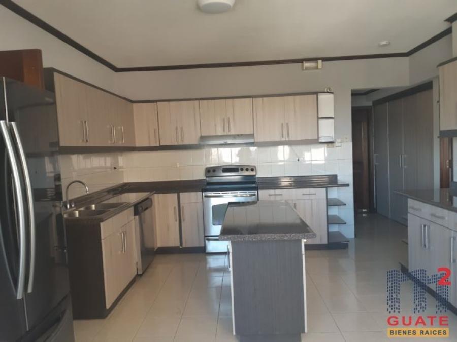 Foto Apartamento en Renta en zona 14, Guatemala - U$D 2.400 - APR37473 - BienesOnLine