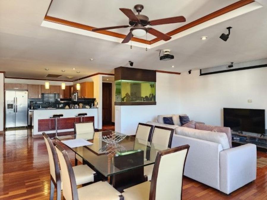 Foto Apartamento en Venta en Guatemala, Guatemala - U$D 360.000 - APV23560 - BienesOnLine