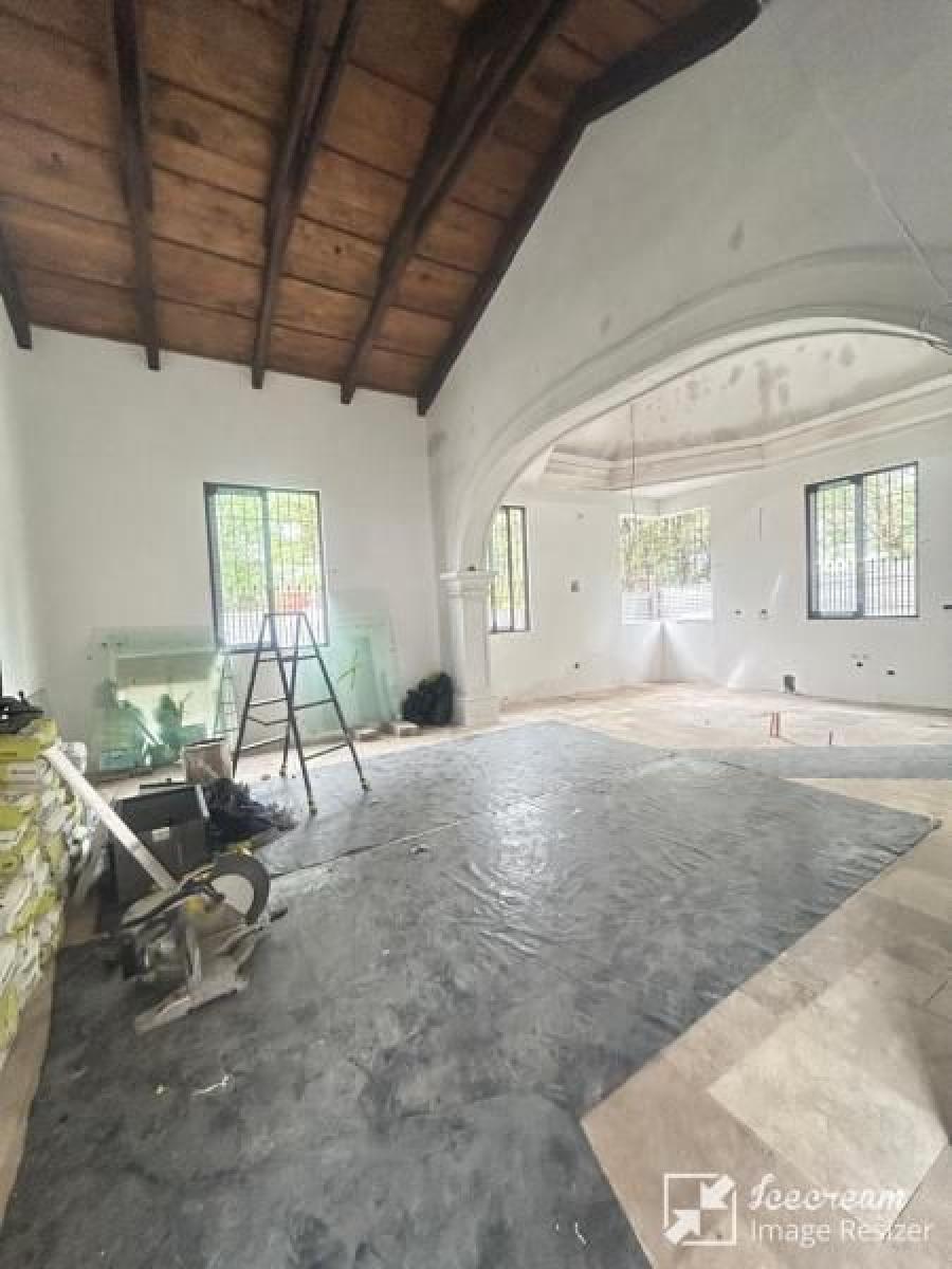 Foto Casa en Venta en Gravileas, Antigua Guatemala, Sacatepéquez - U$D 24.000.000 - CAV47347 - BienesOnLine