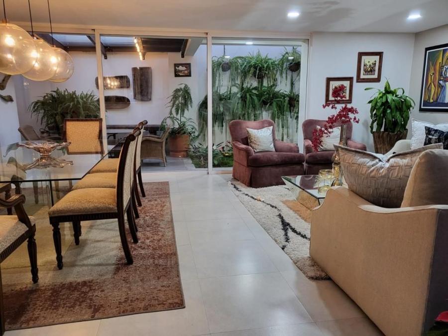 #AquiVivo | Venta (+1) Casa Vista Hermosa I