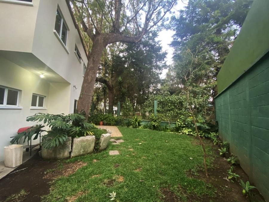 Foto Casa en Venta en zona 15, Guatemala, Guatemala - U$D 475.000 - CAV34669 - BienesOnLine