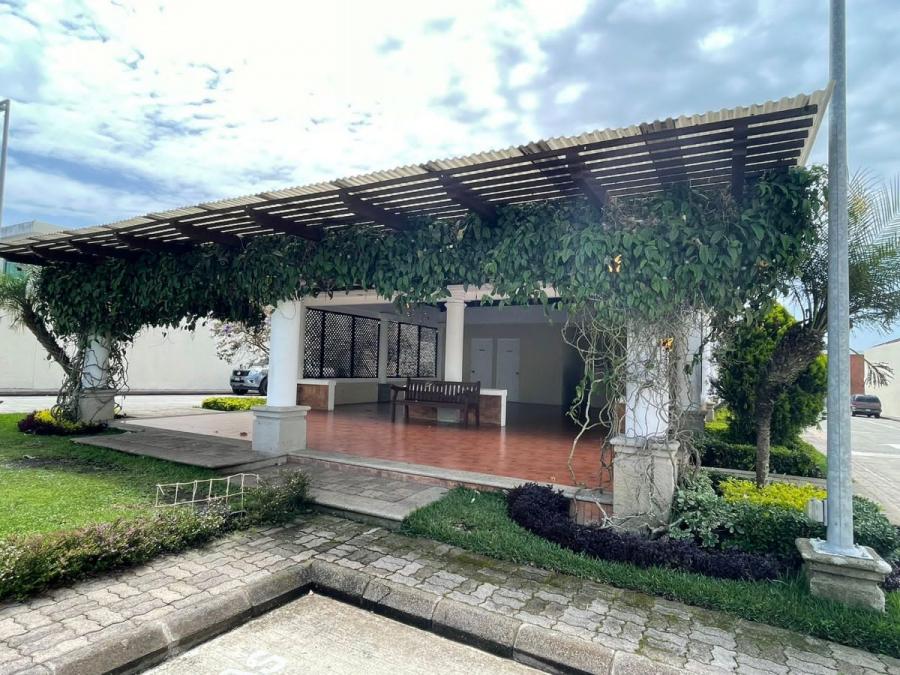 Foto Casa en Venta en Fraijanes, Guatemala, Guatemala - U$D 137.000 - CAV18103 - BienesOnLine
