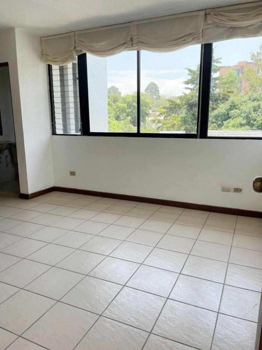 Foto Casa en Venta en Zona 15, Guatemala, Guatemala - U$D 425.000 - CAV26132 - BienesOnLine