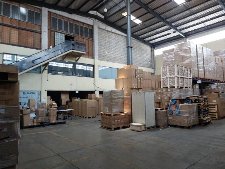 Bodega industrial en venta en excelente sector industrial en zona 13