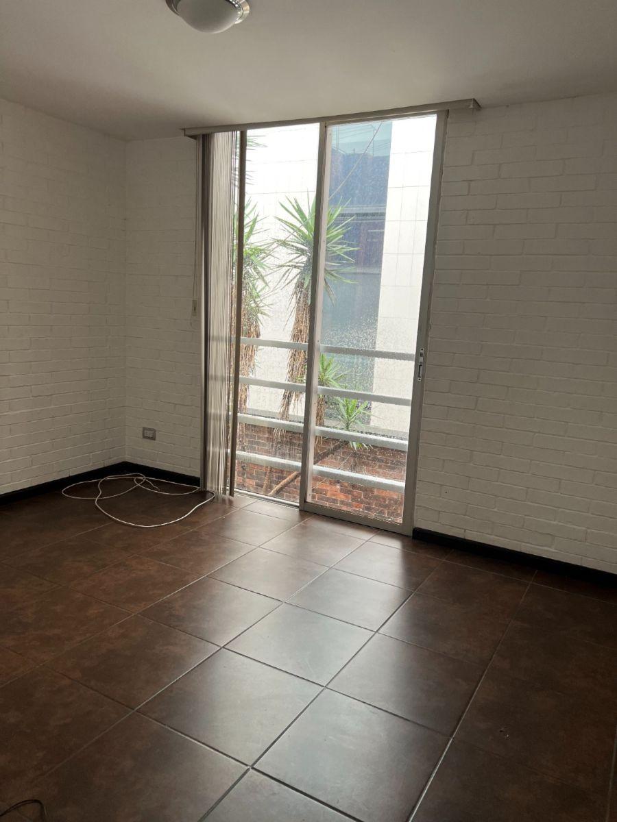 Foto Apartamento en Renta en zona 10, Guatemala - U$D 600 - APR43654 - BienesOnLine