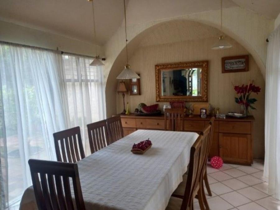 Foto Casa en Venta en San Cristbal, Mixco, Guatemala - Q 2.500.000 - CAV44218 - BienesOnLine