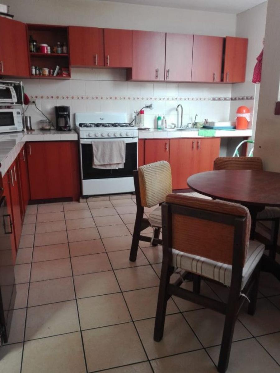 Casa Comercial Venta En La Escuadrilla Zona 2 Mixco ; Idi: 99941