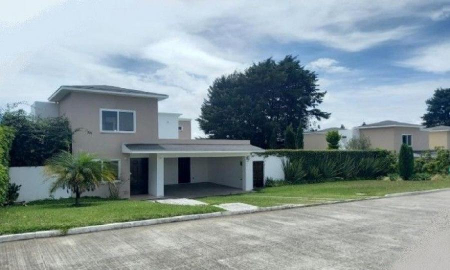 Foto Casa en Venta en Fraijanes, Fraijanes, Guatemala - Q 2.100.000 - CAV20094 - BienesOnLine