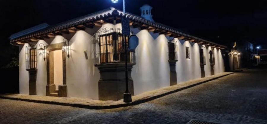 Casa de 1 nivel en venta en Hacienda el Comendador 