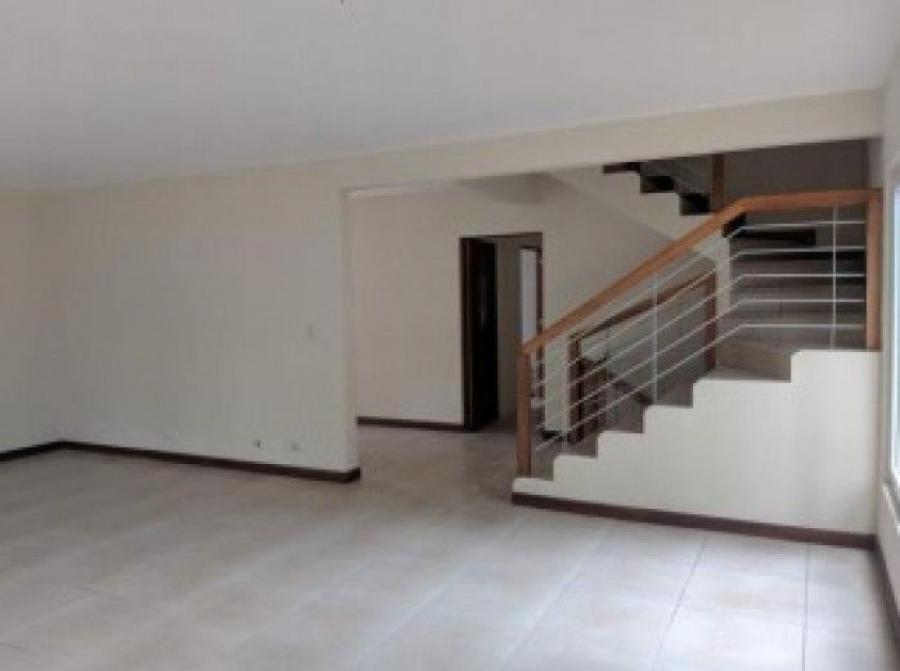 Foto Casa en Venta en Km. 14.3 Carretera a El Salvador, Guatemala - U$D 255.000 - CAV9530 - BienesOnLine