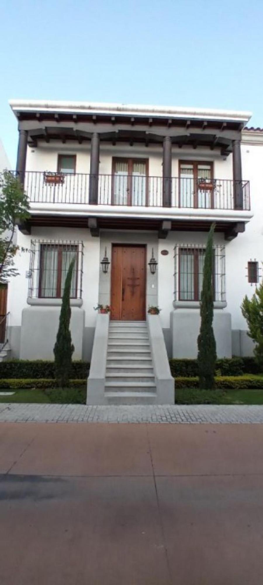 Foto Casa en Venta en Guatemala, Guatemala - U$D 1.235.000 - CAV27915 - BienesOnLine