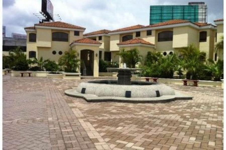 Foto Condominio en Renta en Zona 10, Guatemala - U$D 1.700 - COR36265 - BienesOnLine