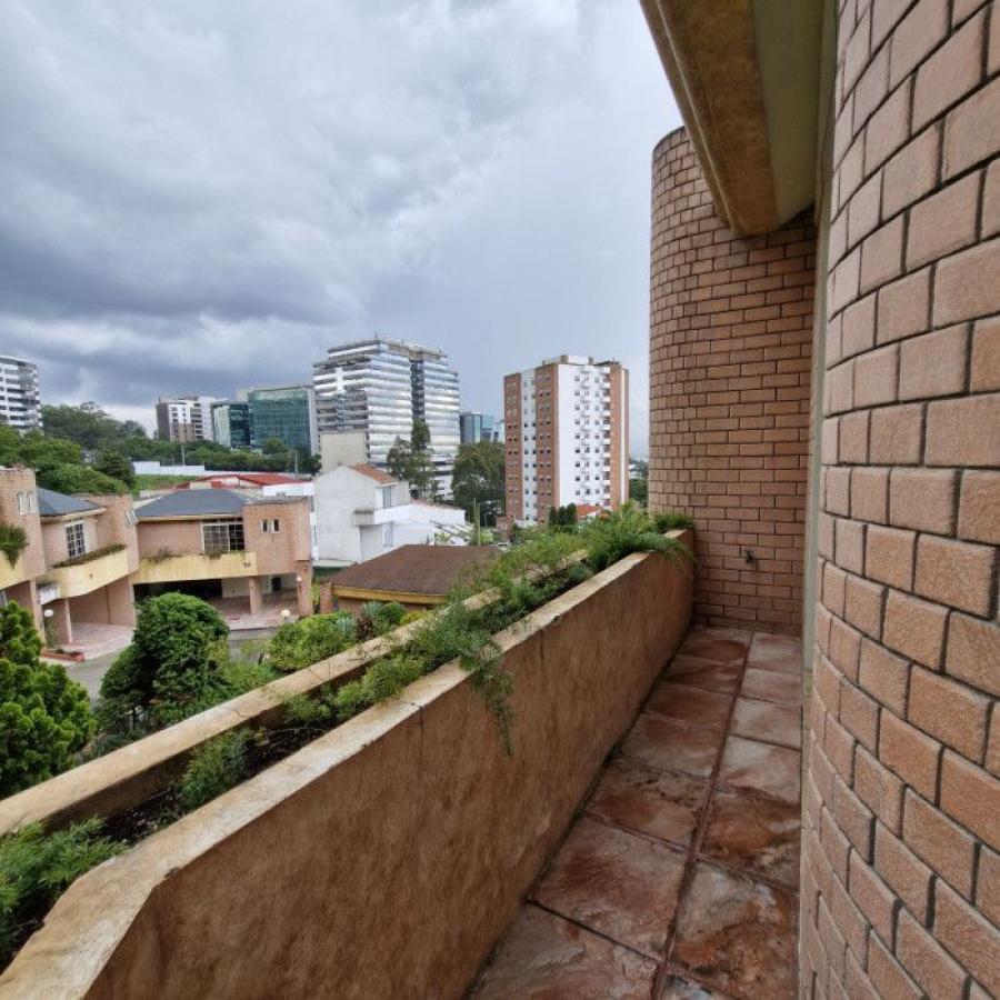 Foto Casa en Renta en Zona 15, Ciudad de Guatemala, Guatemala - U$D 1.900 - CAR45830 - BienesOnLine