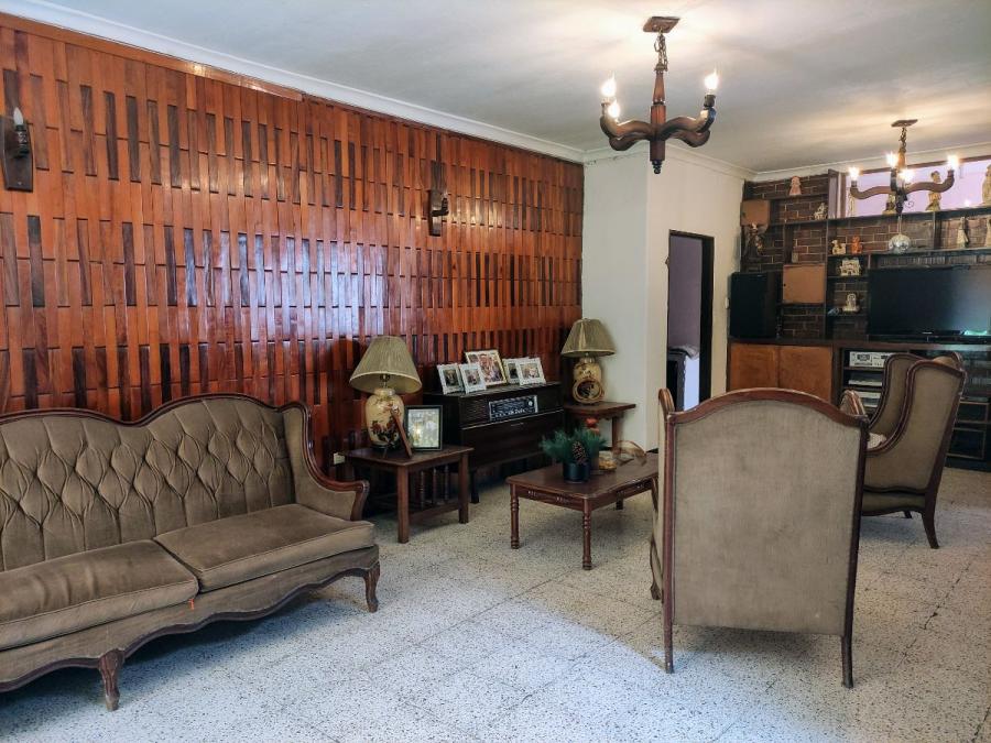 Foto Casa en Renta en Zona 3, Guatemala - U$D 1.000 - CAR17562 - BienesOnLine